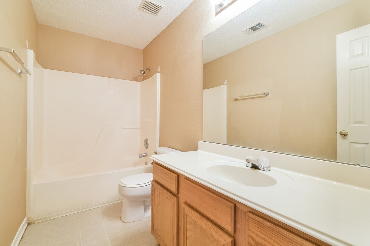 Foto del edificio - 20126 Rolling Hills Ln