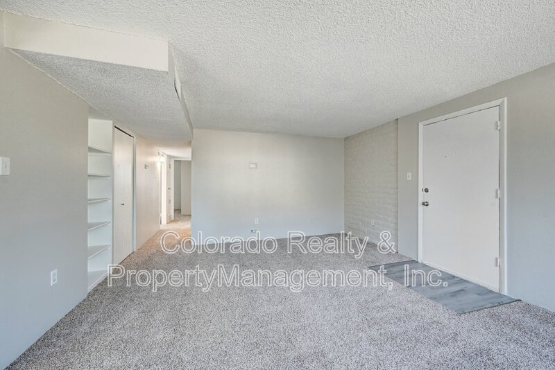 1723 N Robb St Unit 8, Lakewood, CO 80215 Condo for Rent in Lakewood