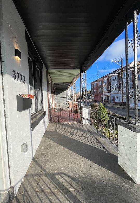 Building Photo - 3722 N 17th St