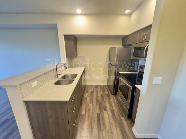 Foto del edificio - 16401 NW Chadwick Way