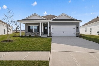 Building Photo - 511 Darliene Dr