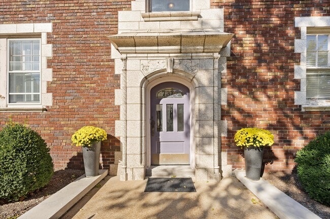 Building Photo - 7373 Pershing Ave