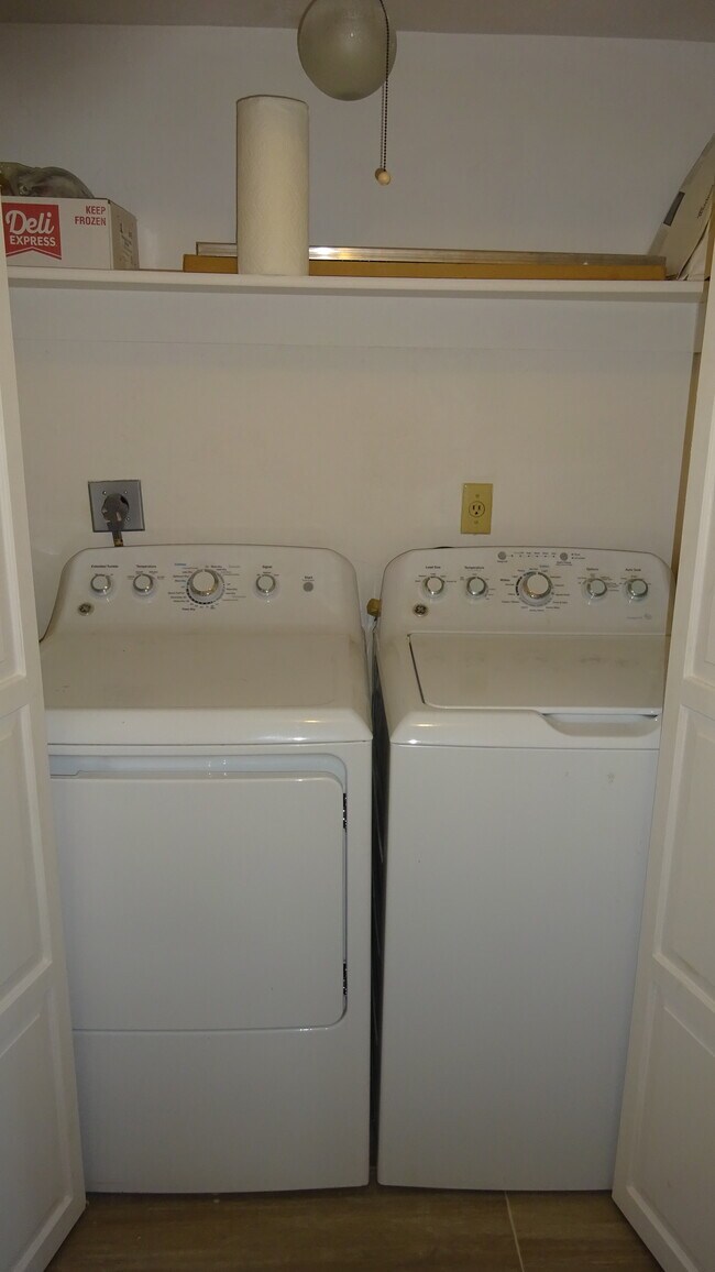 Foto del edificio - 9018 SW 62nd Terrace