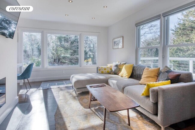 Foto del edificio - 41 Hawthorne Rd