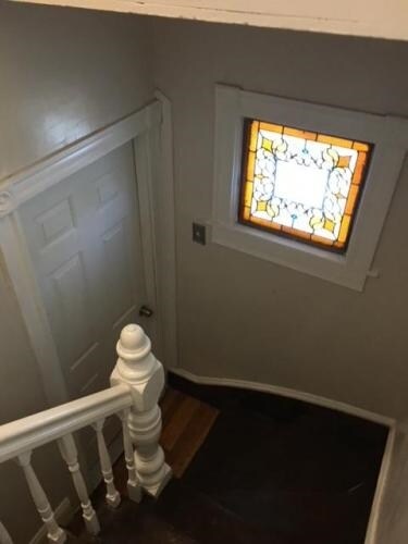 Entrance - 319 Highland Ave