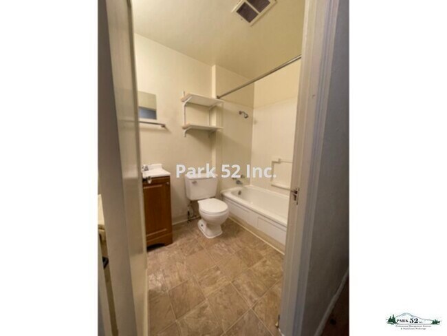 Foto del edificio - 753 St Helens Ave