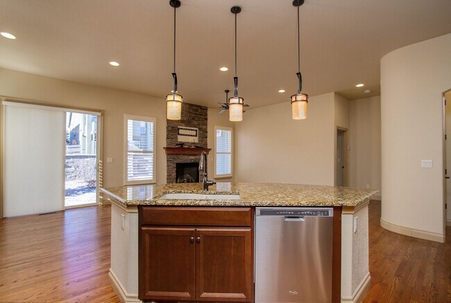 Building Photo - Beautiful Ranch Floor Plan Home in Cordera!