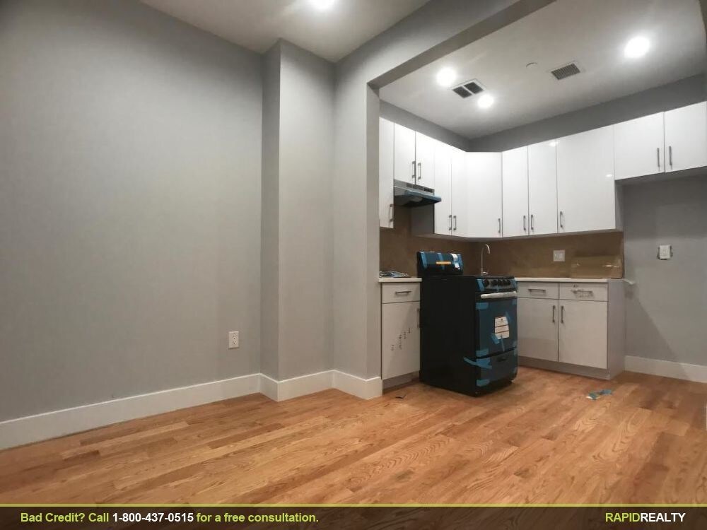 Primary Photo - 271 Clifton Pl