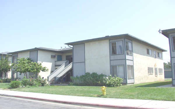 Building Photo - 1505 Holly Way