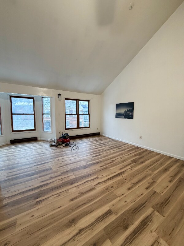 Building Photo - 32 Myrtle Ave