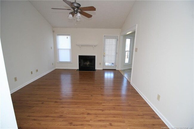 Building Photo - 5355 Archer Rd