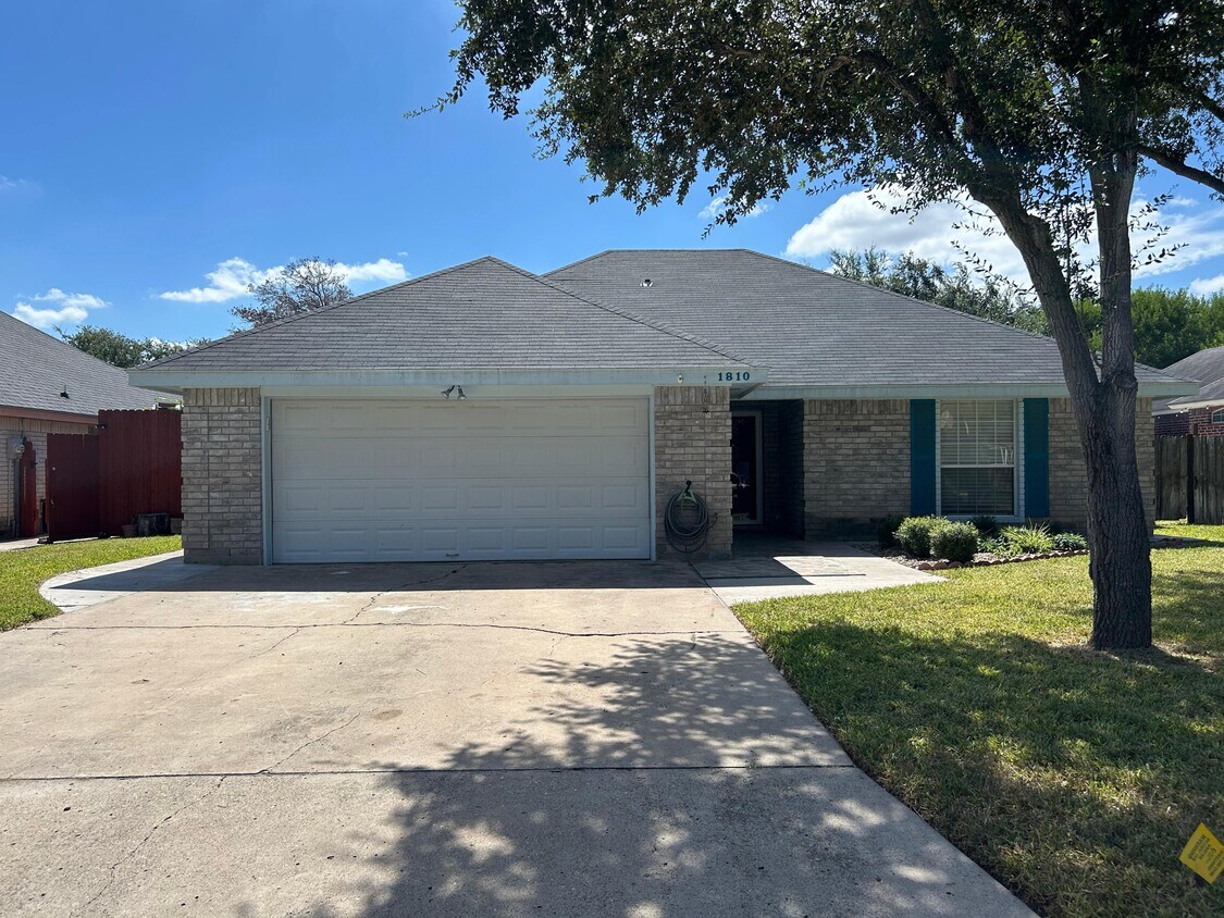 Foto principal - 1806 Post Oaks Rd