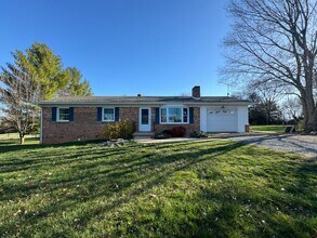 Building Photo - 25 Bluestone Dr