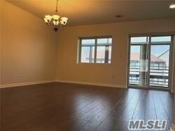Building Photo - 114-62 Dalian Ct
