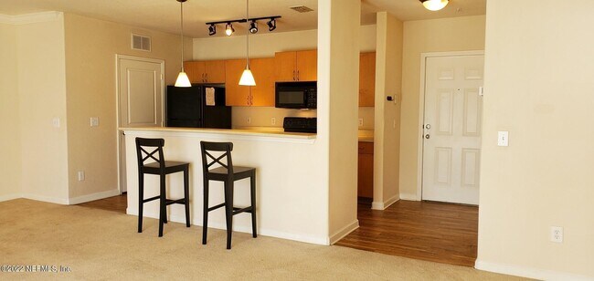 Foto del edificio - 8290 Gate Pkwy W