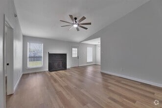 Building Photo - 303 Iberis Dr