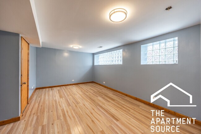 Foto del edificio - 1349 N Washtenaw Ave