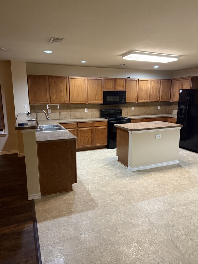 Foto del edificio - 6538 Lighthouse Way