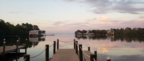 Foto del edificio - 76 Beacon Point Dr