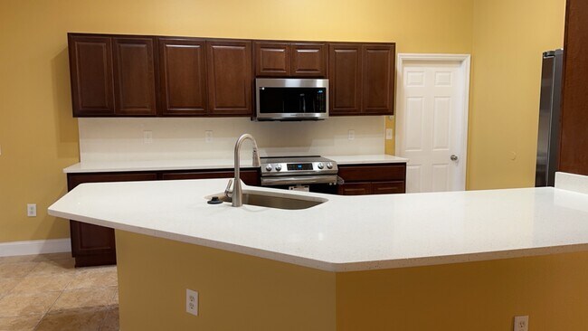 Building Photo - 21 Northfleet Ln