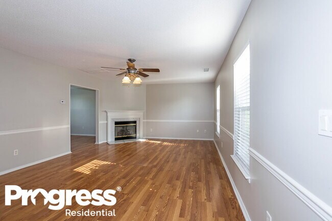 Building Photo - 5204 Rocky Shoals Pl SW
