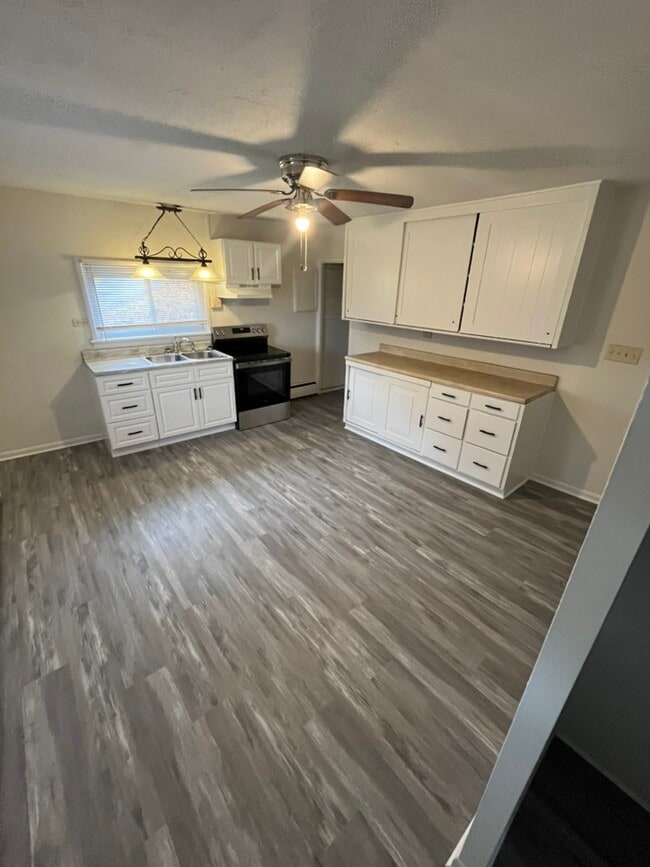 Foto del edificio - 602 E Maple St