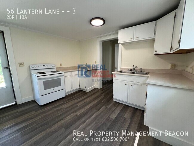 Foto del edificio - 56 Lantern Ln