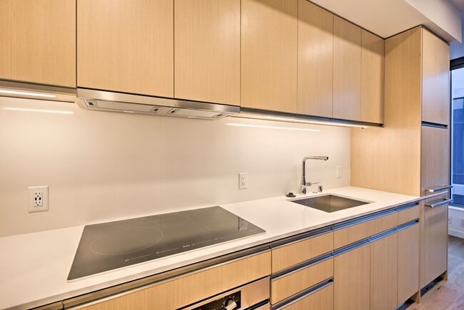 Photo - 1Bd/1Ba Seattle Condo