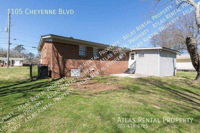 Building Photo - 1105 Cheyenne Blvd