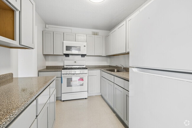 3BR,1.5BA - Kitchen - Whitney Young Manor