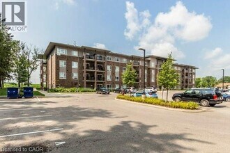 Building Photo - 456 Lorne Ave W