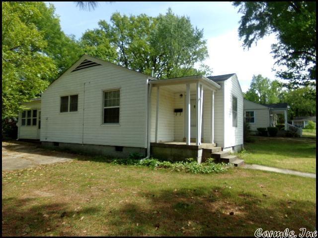 Foto del edificio - 6601 Kavanaugh Pl