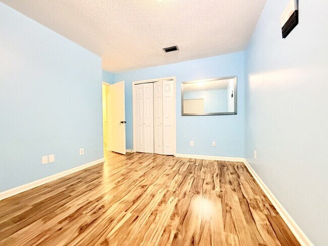 Foto del edificio - 41 12th St