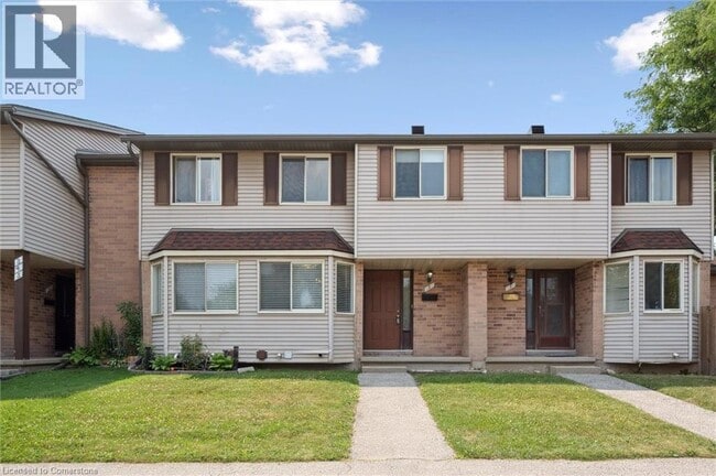 Building Photo - 750 Erinbrook Dr