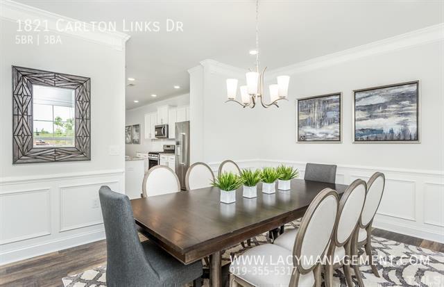 Foto del edificio - 1821 Carlton Links Dr.