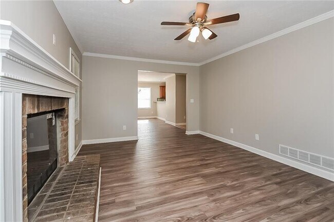 Building Photo - 2183 Shillings Chase Dr