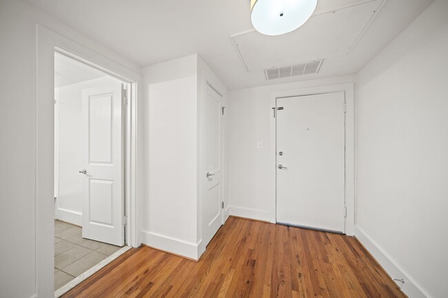 Foto del interior - NEW QUIN APARTMENTS