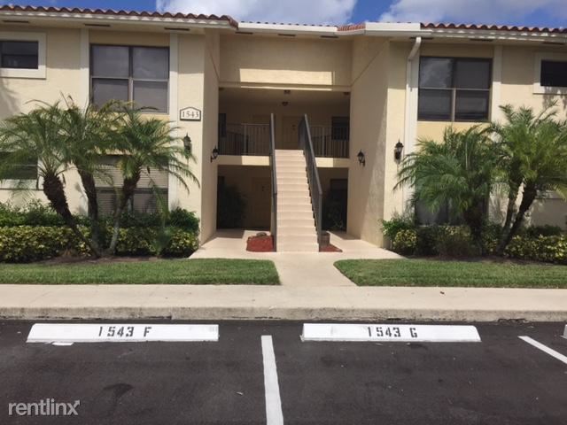 Primary Photo - 1545 Lake Crystal Dr