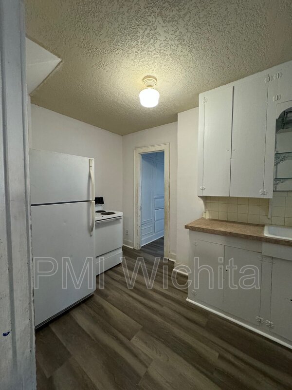 Foto del edificio - 715 S Green St