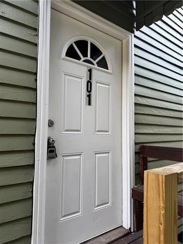 Building Photo - 2300 Valence St