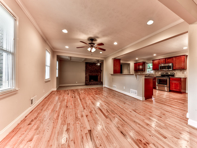 Foto del edificio - Remodeled 3 Bedroom Brick Ranch in Acworth