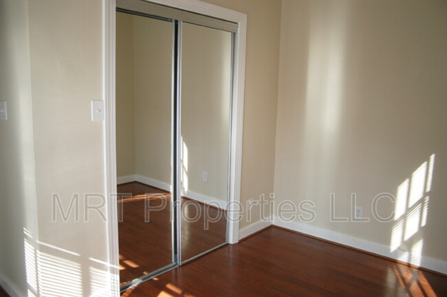 Building Photo - 507 N 21st St
