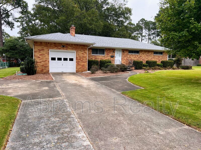 Foto principal - 1808 Jack Frost Rd