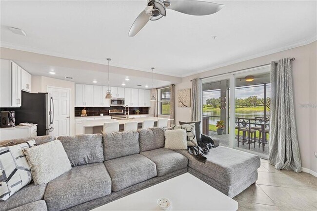 Foto del edificio - 917 Tidewater Shores Loop