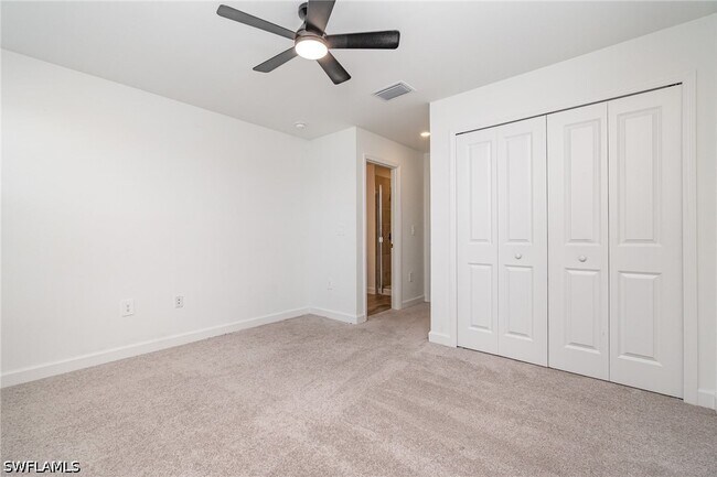 Foto del edificio - 10849 Timber Creek Dr