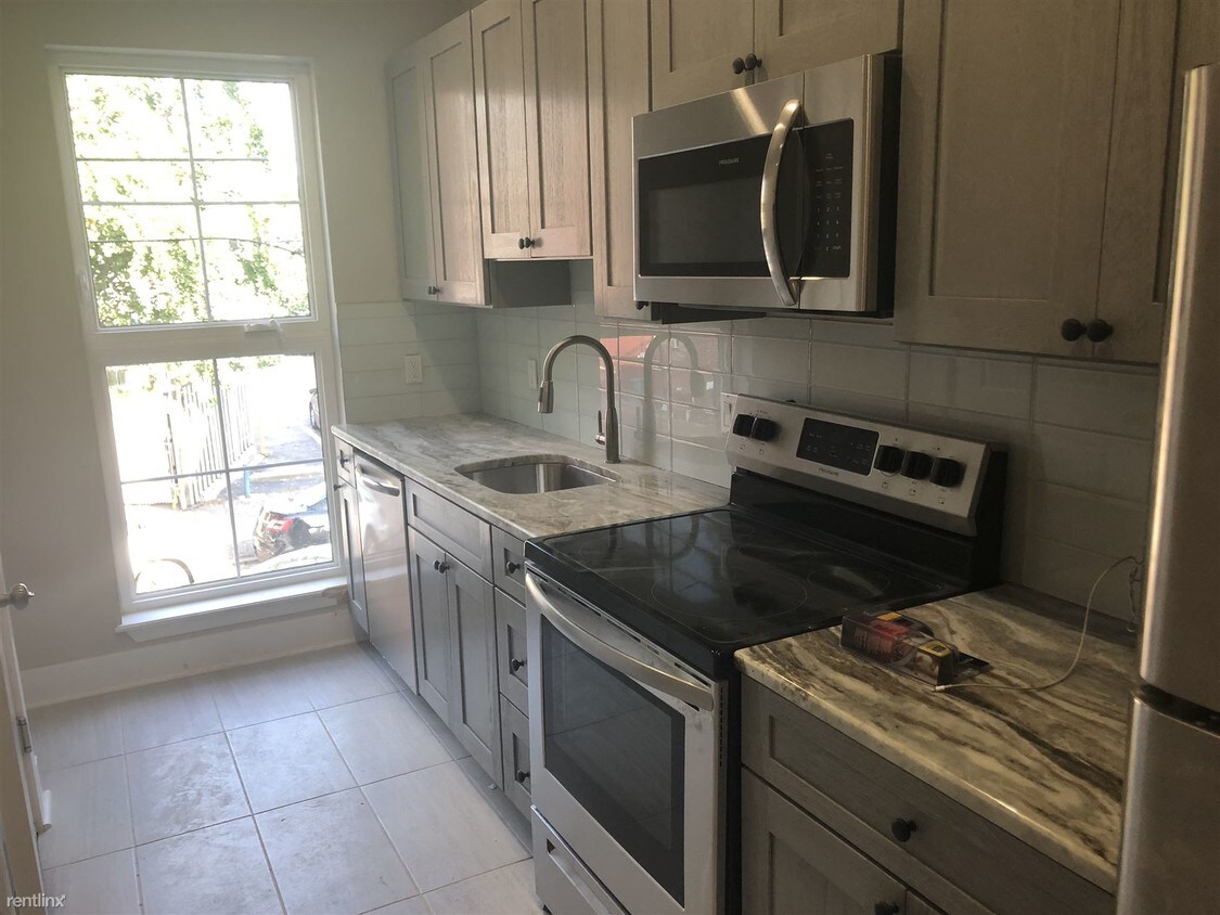Foto principal - 44 S 44th St