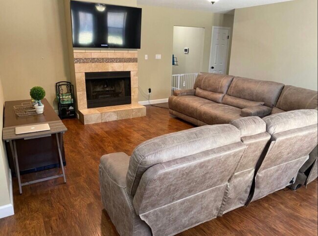 Foto del edificio - 404 Spanish Moss Trl