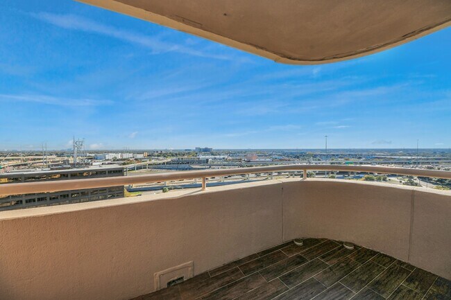 Foto del edificio - 3525 Sage Rd