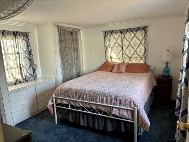 Building Photo - 3017 Saralake Blvd