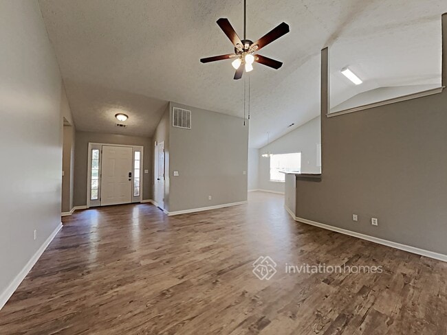 Building Photo - 1317 Kent Manor